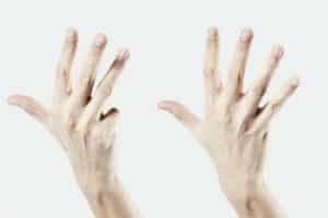 Hands demonstrating a counting gesture, emphasizing the importance of regular air duct cleaning every 3-5 years for maintaining indoor air quality.