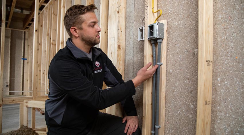 Lansing and East Lansing Electrical Outlet Services - Meridian Heating, Cooling, Plumbing & Electrical